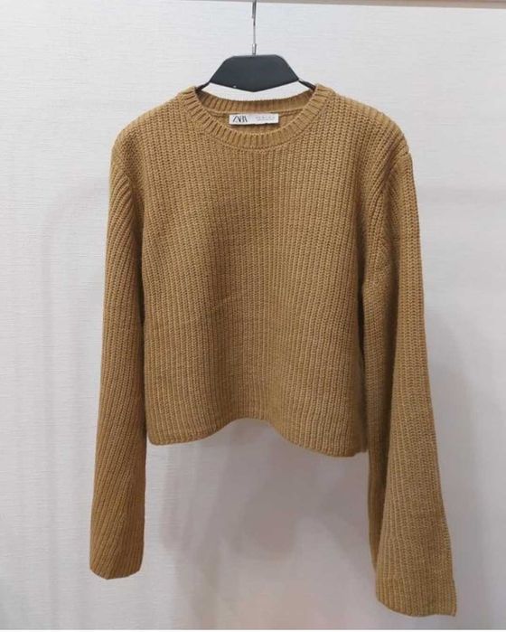 Джемпер жіночий бежевий