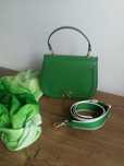 Elegancka oryginalna zielona torebka od Kate Spade New York hit 2024