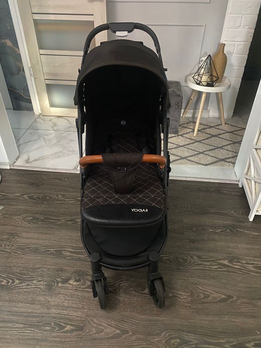 Дитячий візок прогулянковий