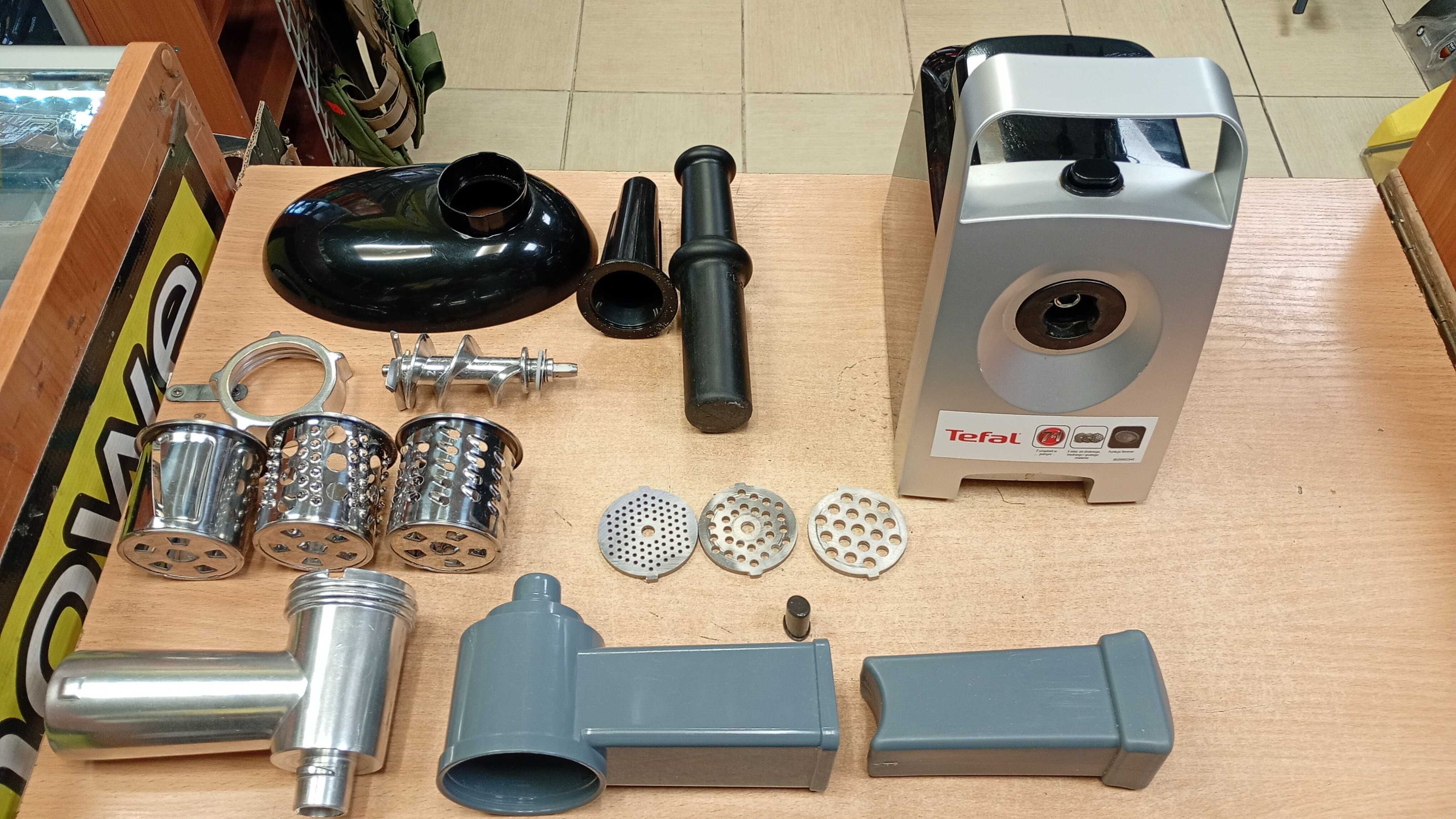 Maszynka do mielenia, HV1 NE1088, 1400W, 7w1 TEFAL -Komis MADEJ Dębica