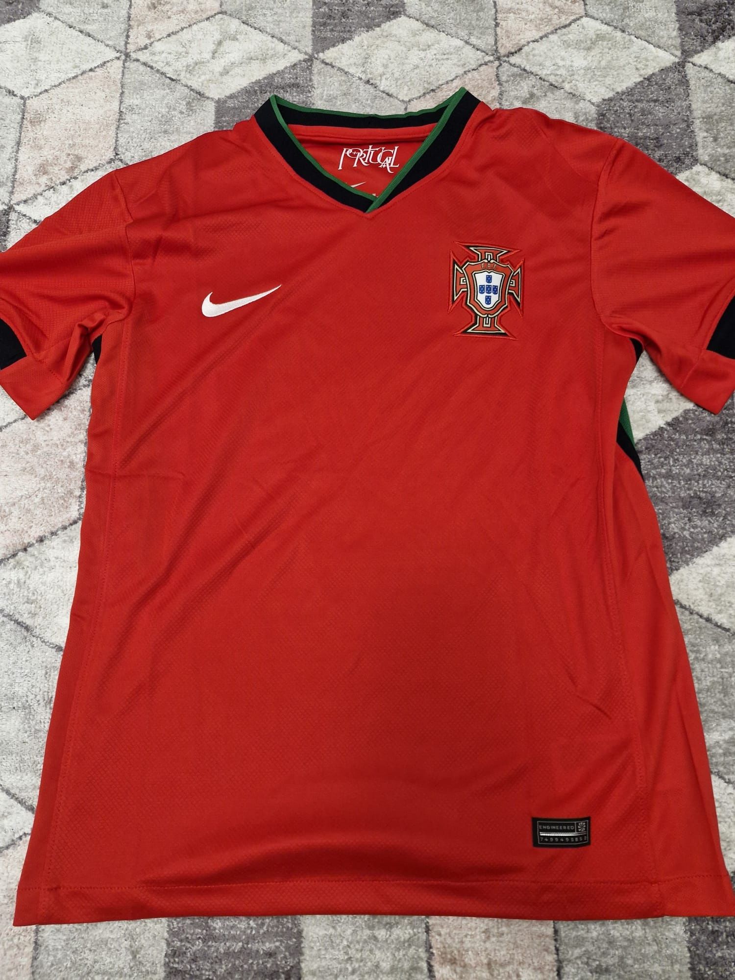 Camisola Selecção Nacional - Tamanho  M e L