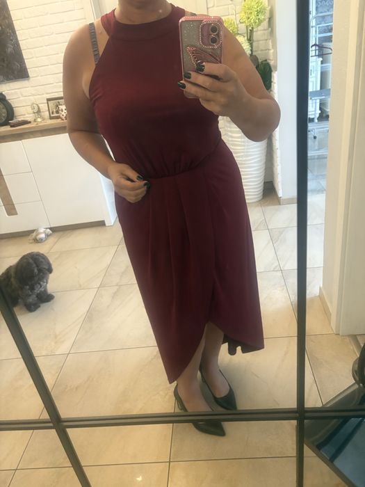 Sukienka dluga wieczorowa na studniowkę