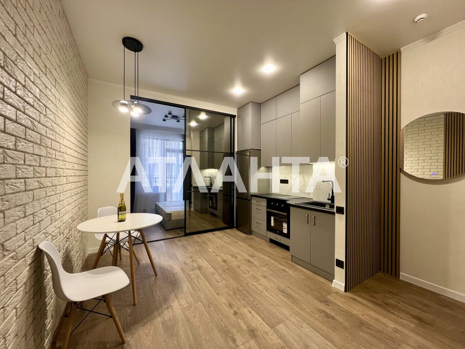 1 комн квартира с ремонтом ЖК Акрополь Тополинный переулок