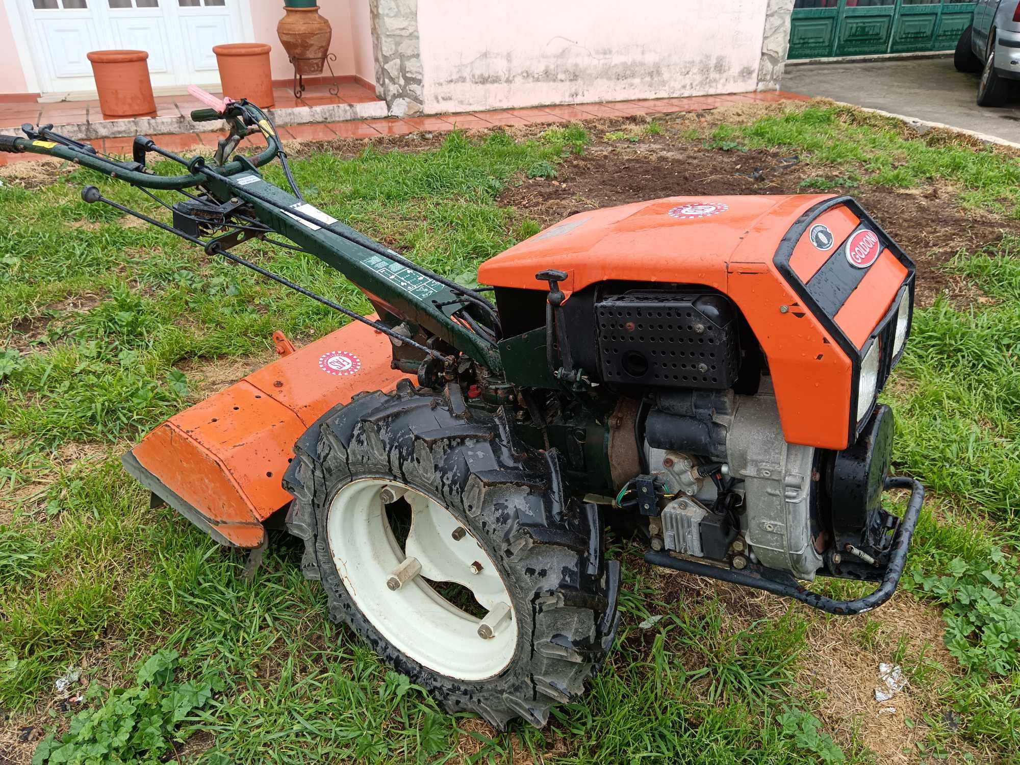 Goldoni de bateria de 14 cv