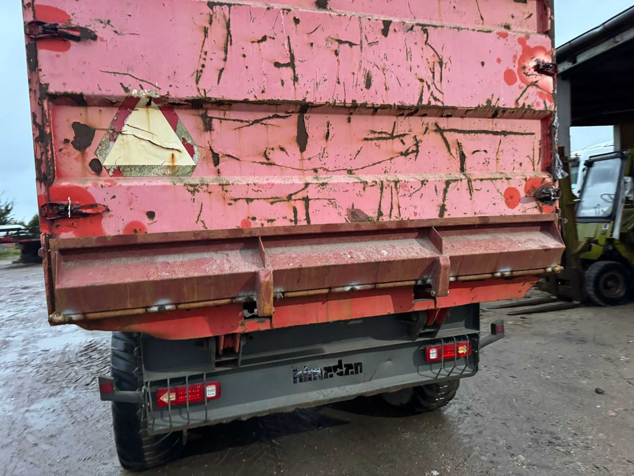 przyczepa rolnicza tandem skorupa wywrotka wozidlo