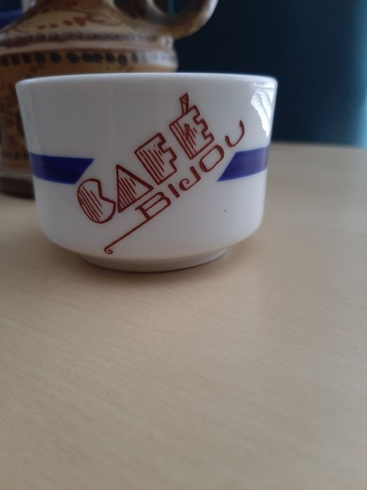 Chávena de Café+Pires Bijou/Anos 40- Vista Alegre