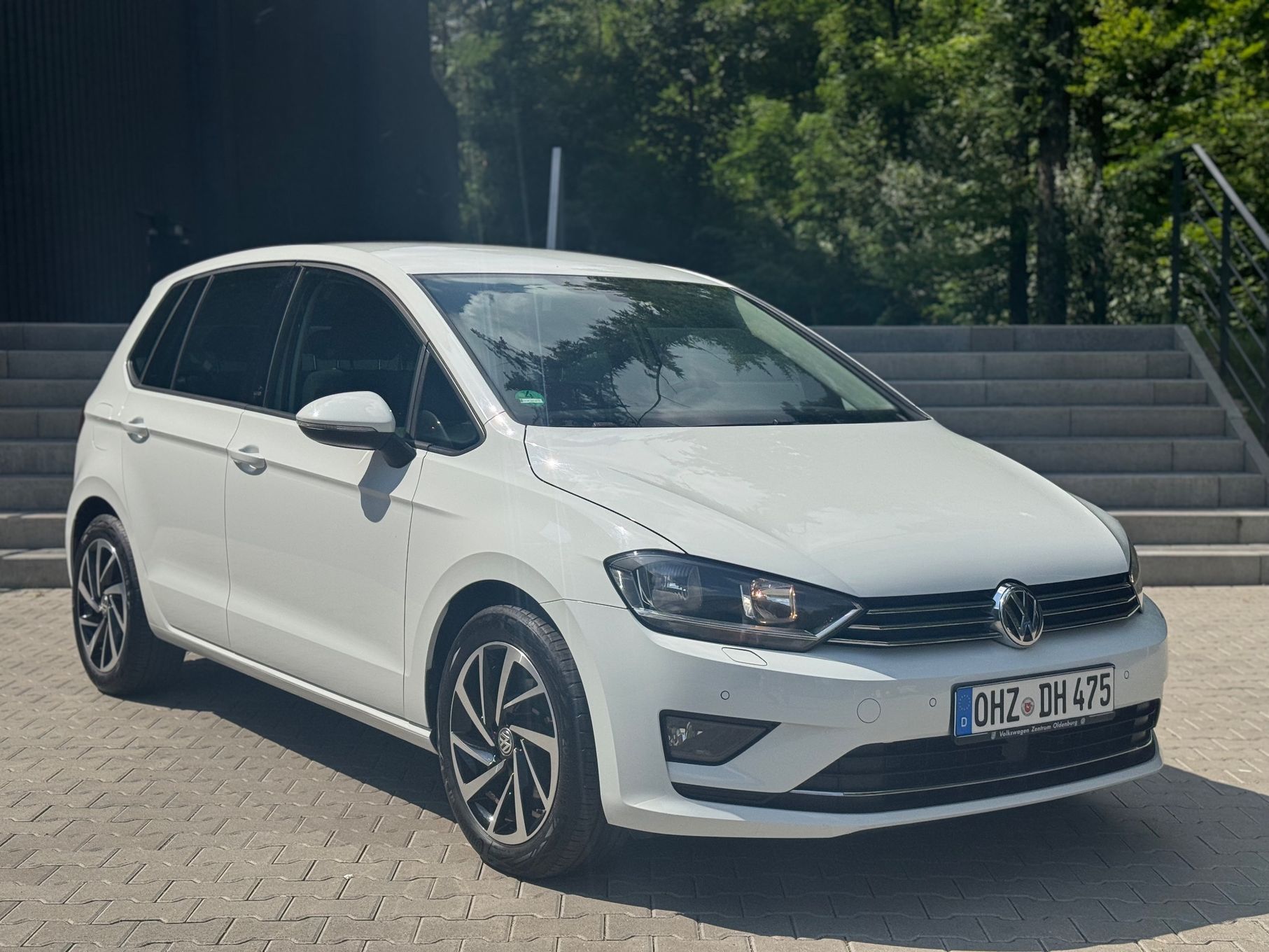 Volkswagen Golf Sportsvan 1.6 tdi Sound Radar 1 właściciel serwis do końca