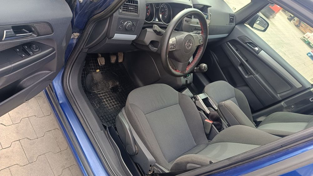 Opel Zafira B 1.8 benzyna + lpg
