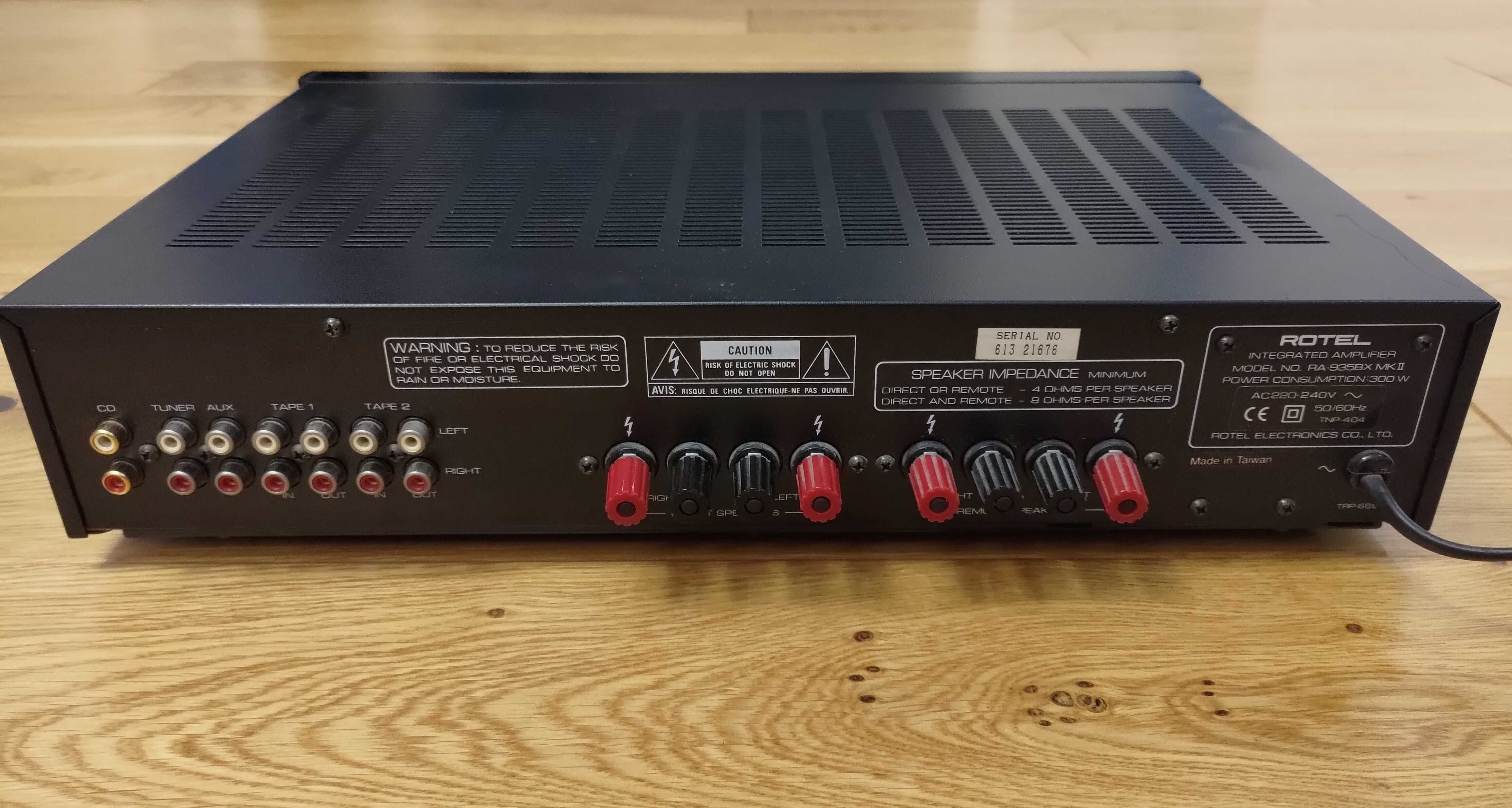Wzmacniacz ROTEL RA-935 BX