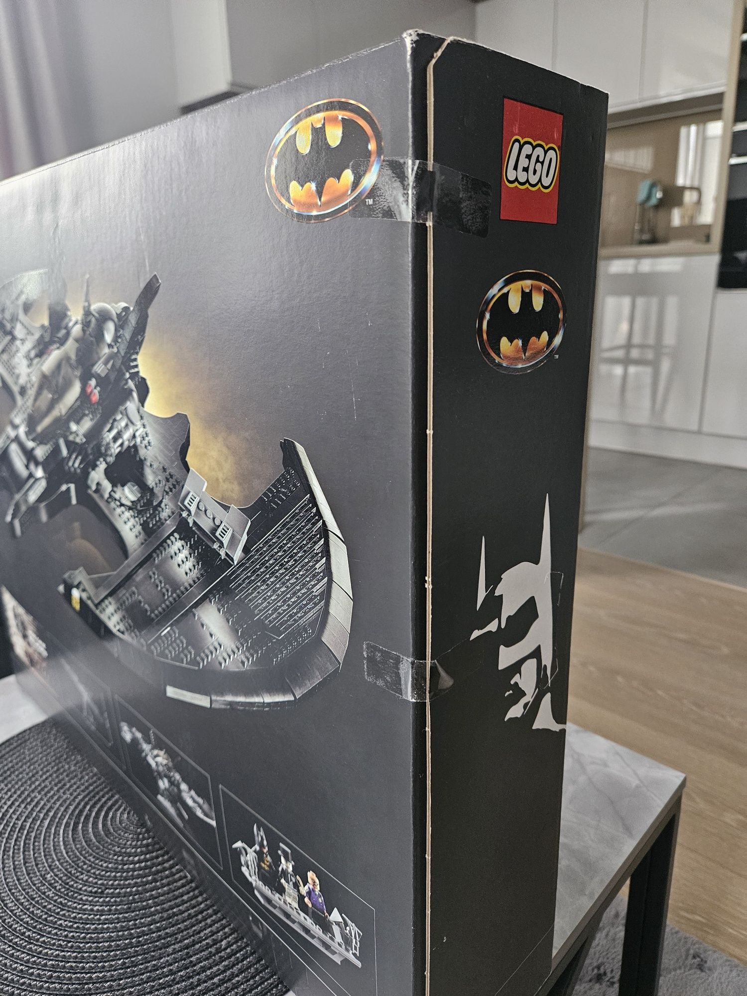 Lego DC Super Heroes 76161 - Batwing z 1989 roku