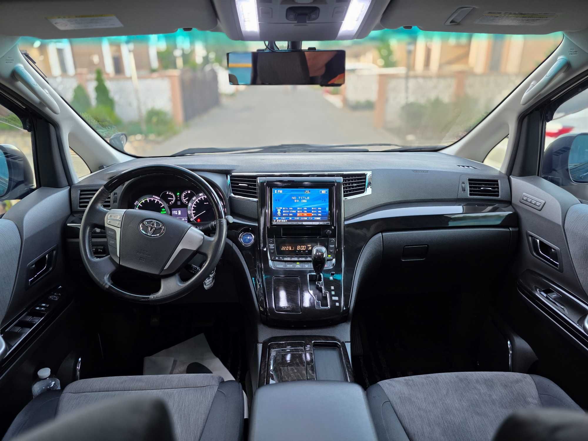 Toyota Vellfire 2012 Гибрид 2,4л вариатор