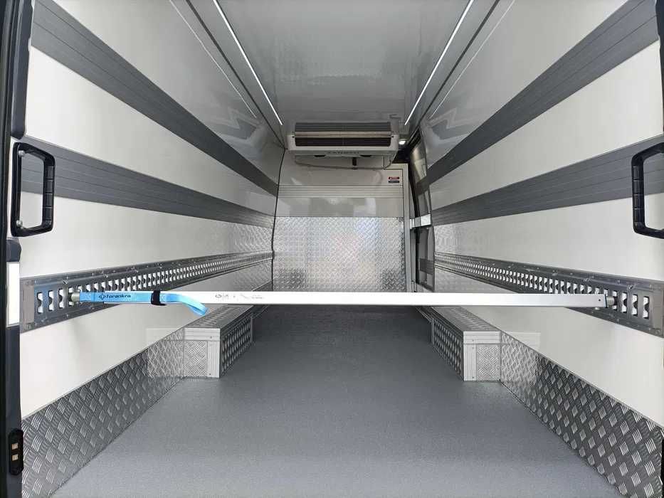 Wynajem Iveco Daily Furgon Chłodnia