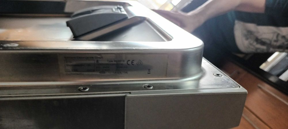 Maquina de lavar loiça com avaria