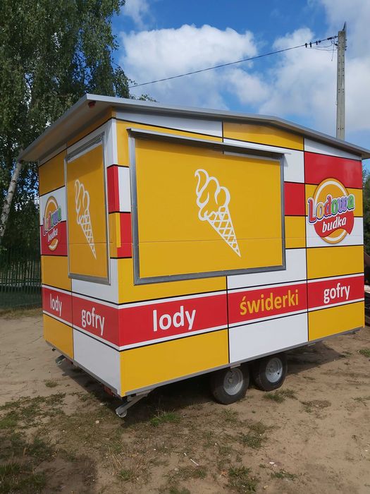 Przyczepa gastronomiczna do lodów wyposażona producent