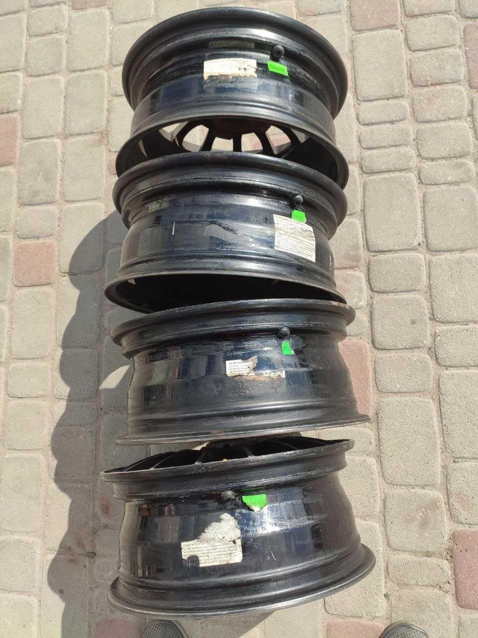 Продам диски 4х100 R15