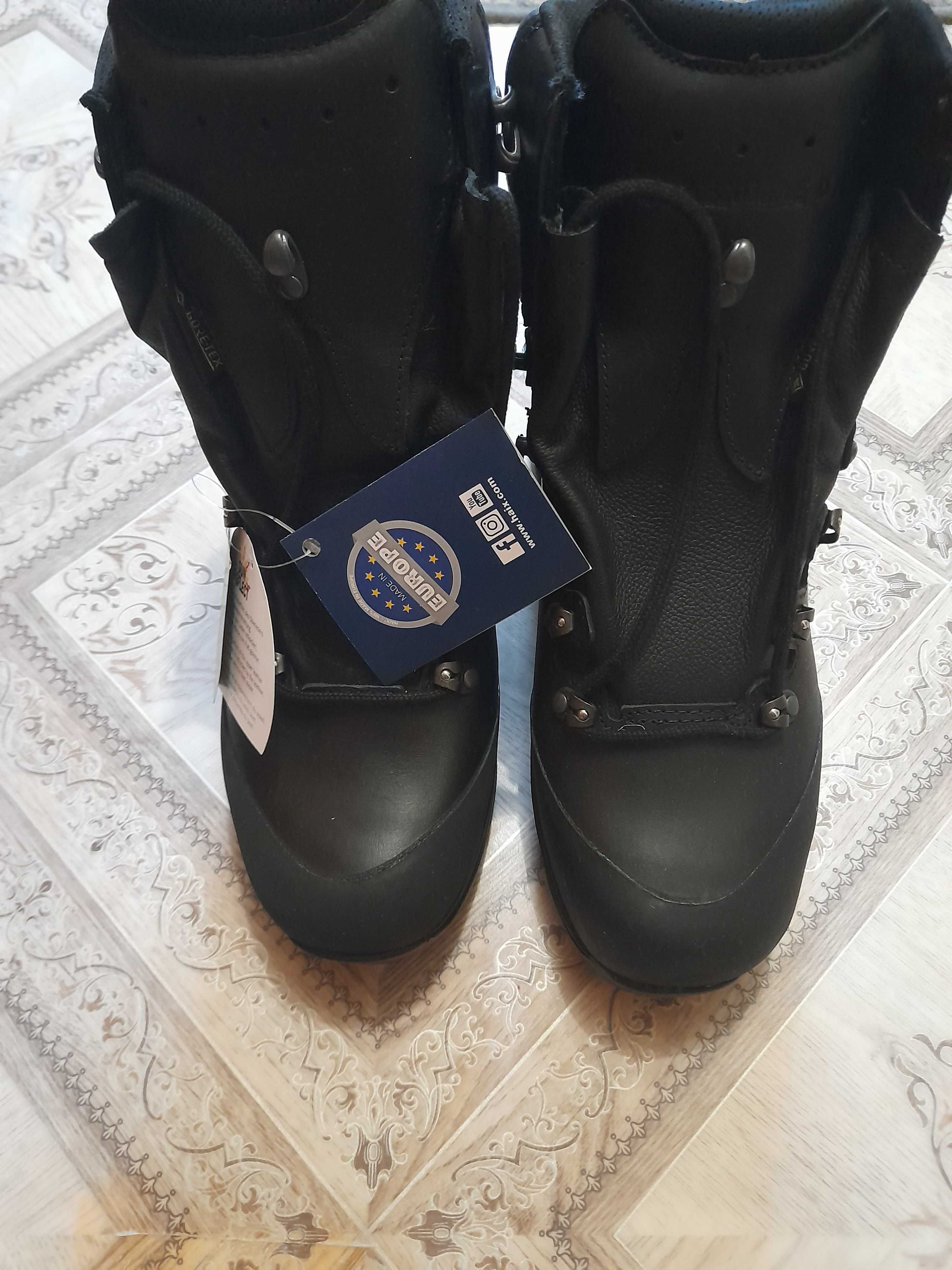 Чоловіче взуття Haix