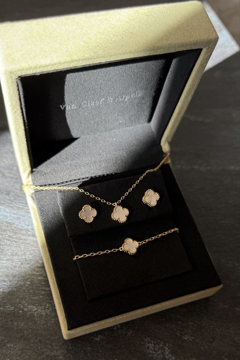 Сережки Van cleef sweet