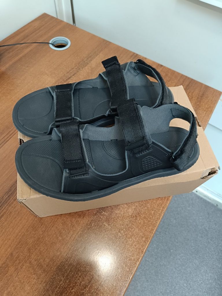 Buty sandały 4F rozm. 42