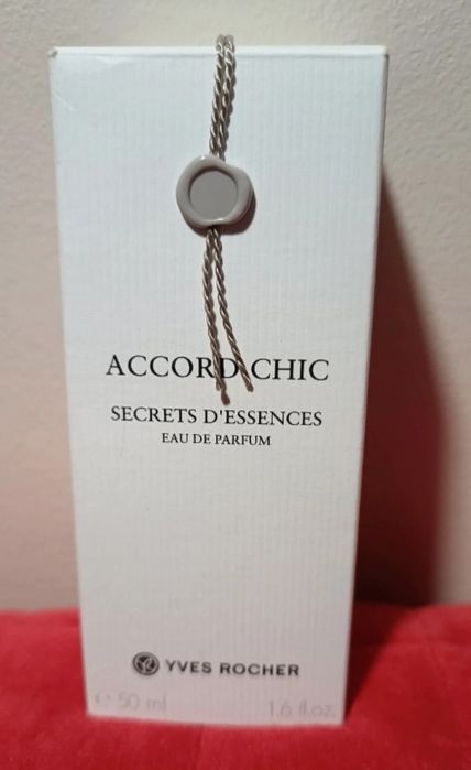 Yves Rocher - woda perfumowana Accord Chic 50ml.