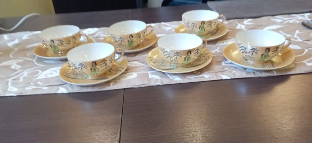 Porcelanowy zestaw do kawy
