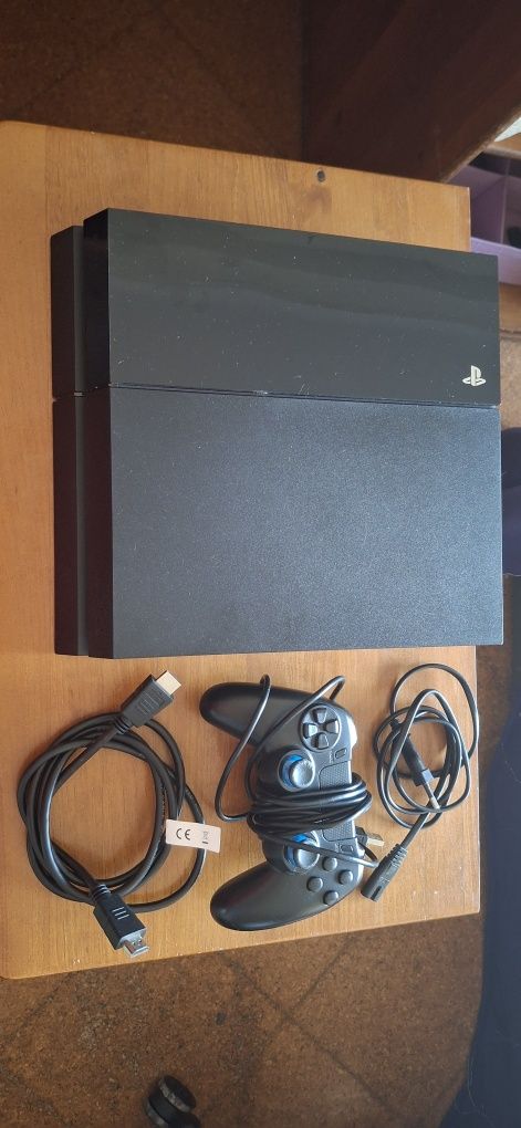 Play Statyon 4 Slim
