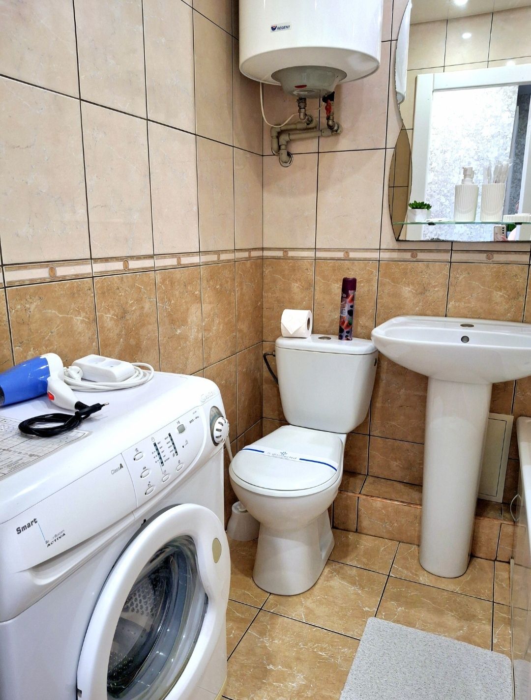 Квартира посуточно,пр.Б.Хмельницкого,12 квартал,Тополь,Зап.шоссе