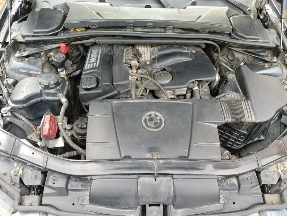 BMW E90 320i z Gazem 2005r! Klima alumki Półskory Aktualne Opłaty