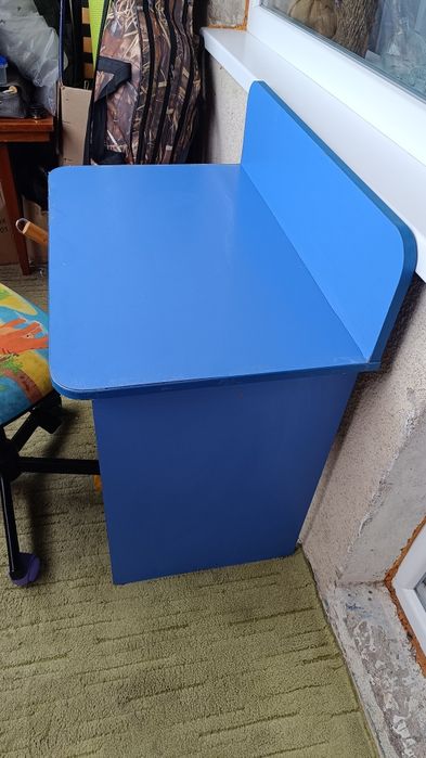 Десткий стол парта + кресло