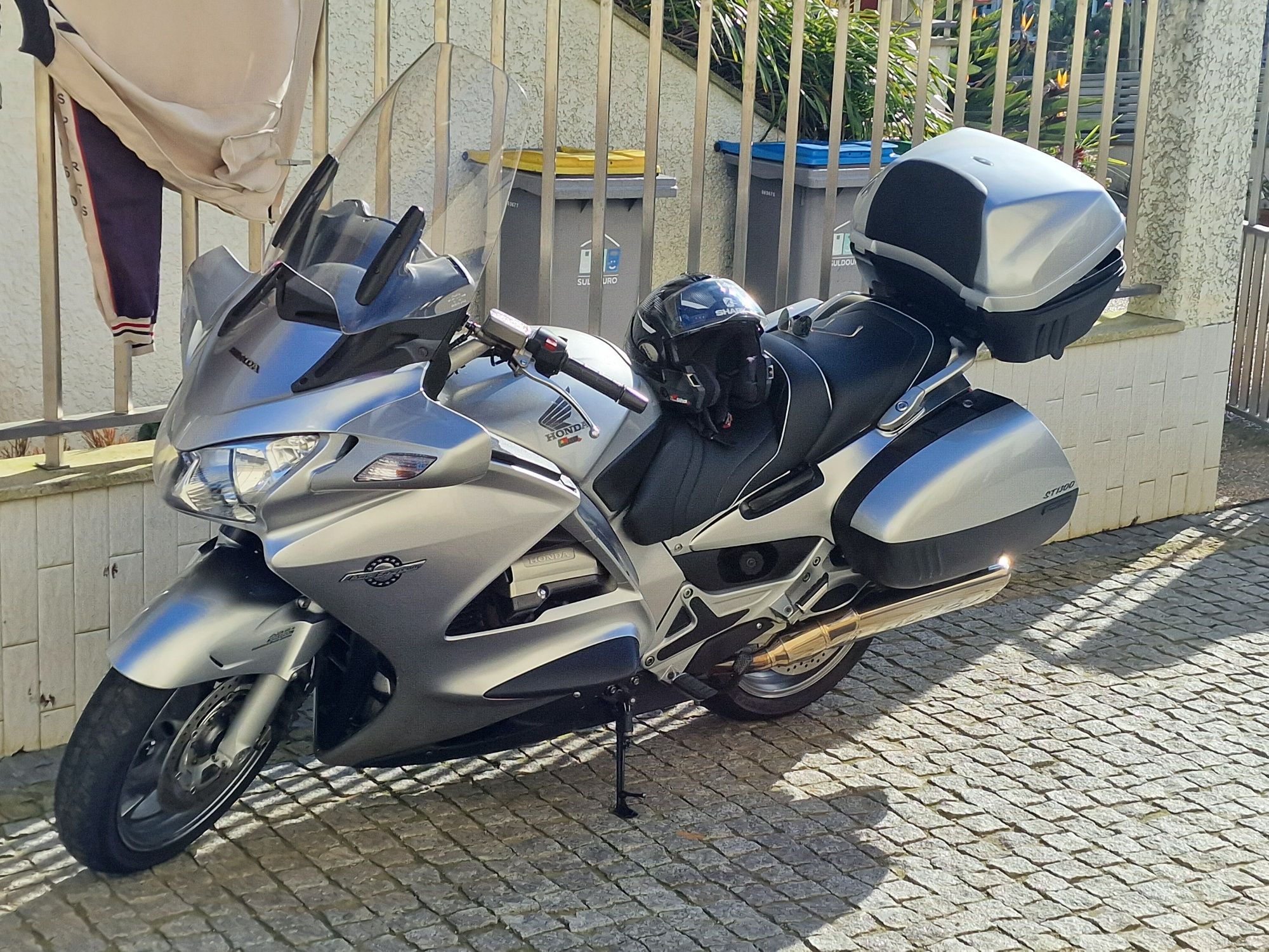 Vendo honda pan european st1300 de 2009
