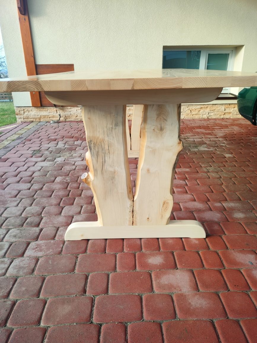 Stół drewniany klejony z litego drewna jesionowego naturalny