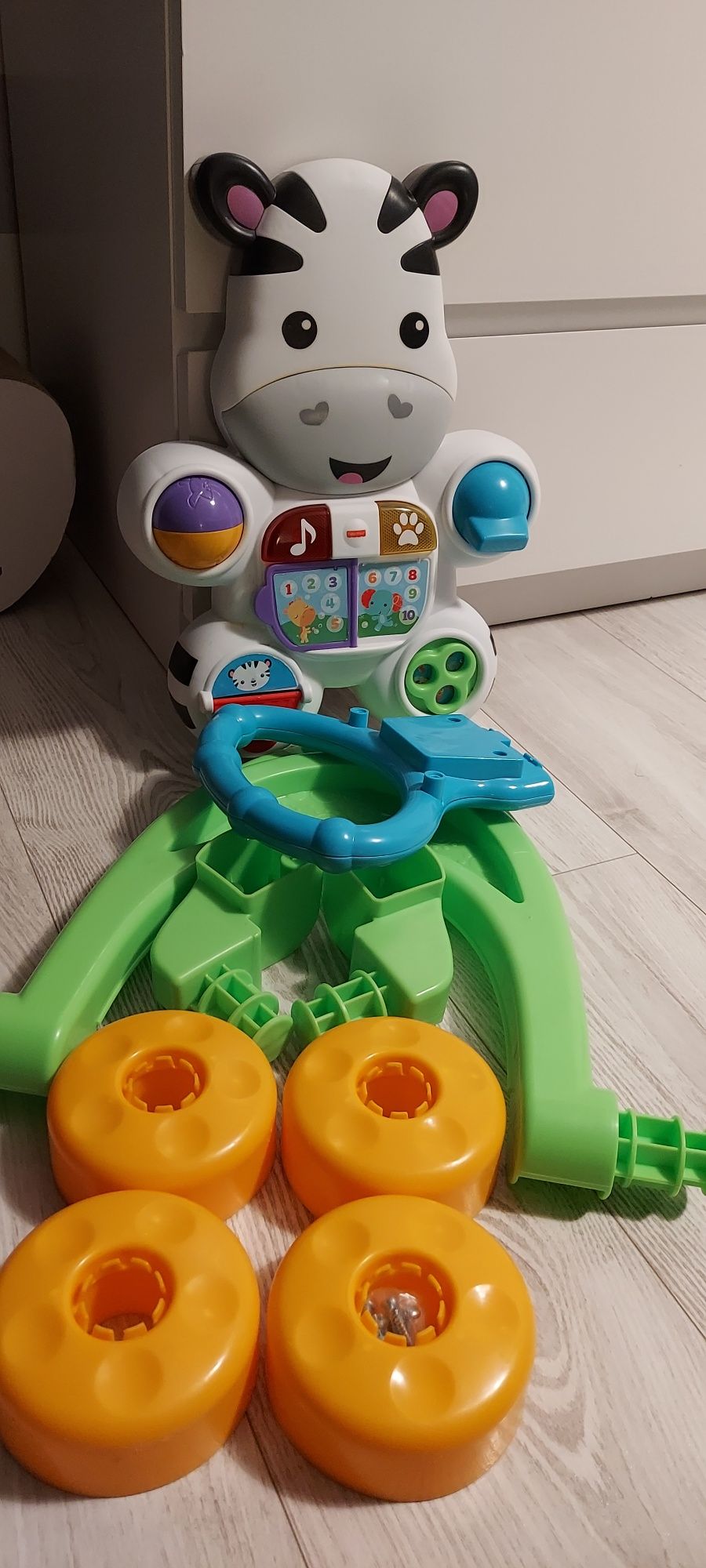 Interaktywny chodzik Fisherprice