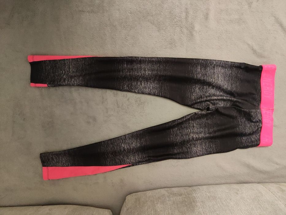 Spodnie legginsy rozmiar 140