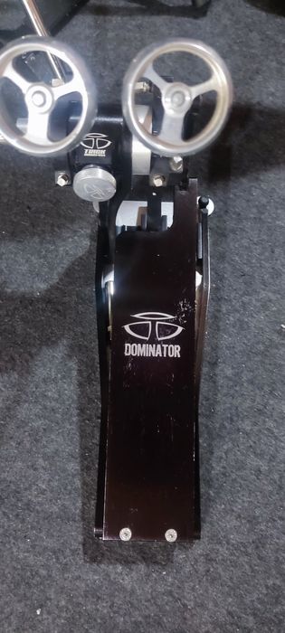 Pedal duplo Trick dominator