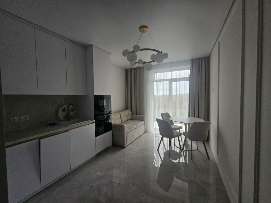 Продаж 1кім квартири з виглядом на набередну