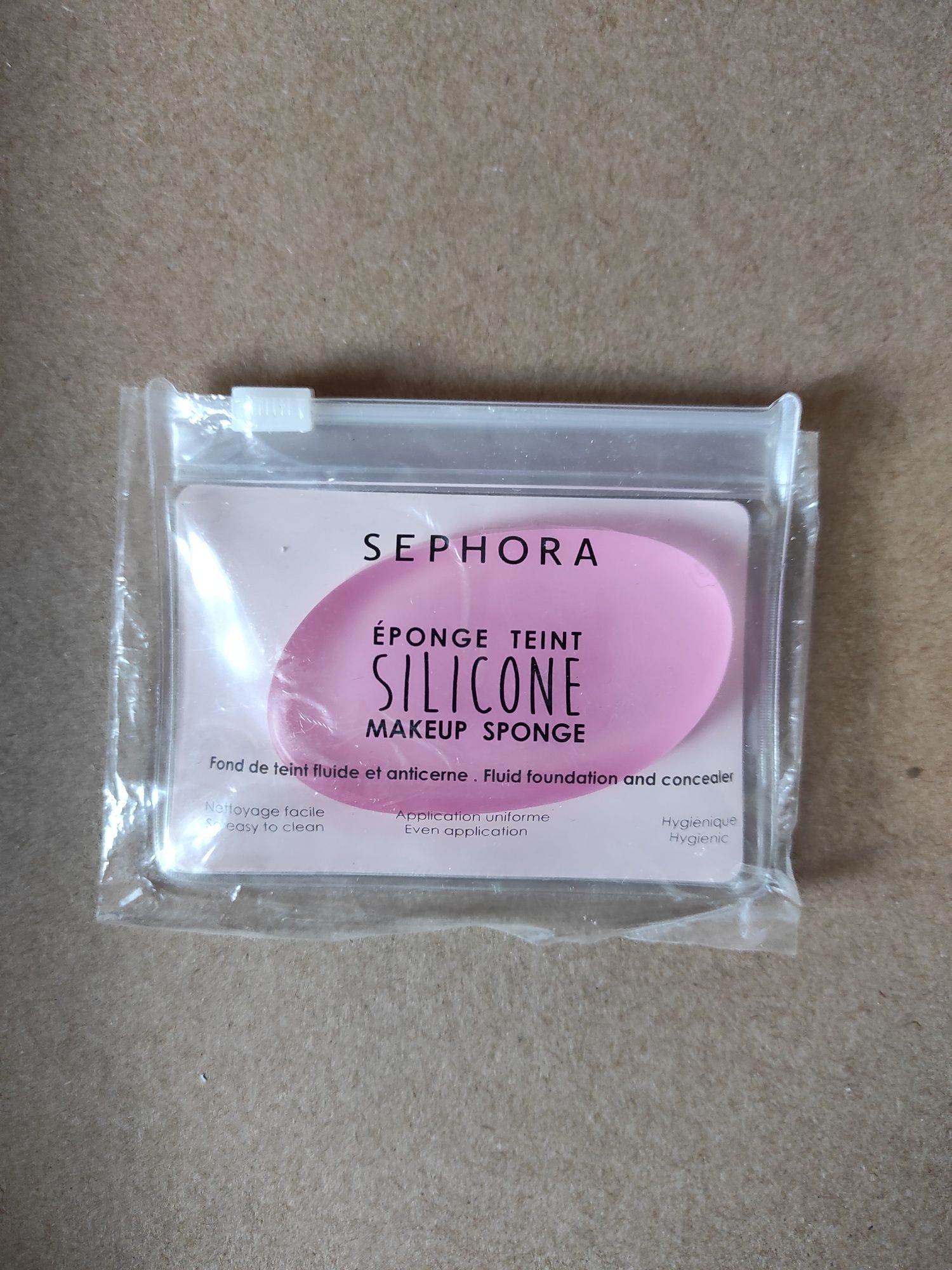 Sephora silikonowa gąbka do makijażu Skłócone Makeup Sponge