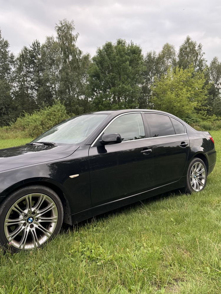 BMW e60 LCI 530D 2007r lift