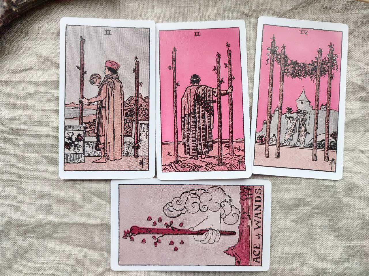 Гадальные карты розовое таро pink tarot классическое таро уейта колода