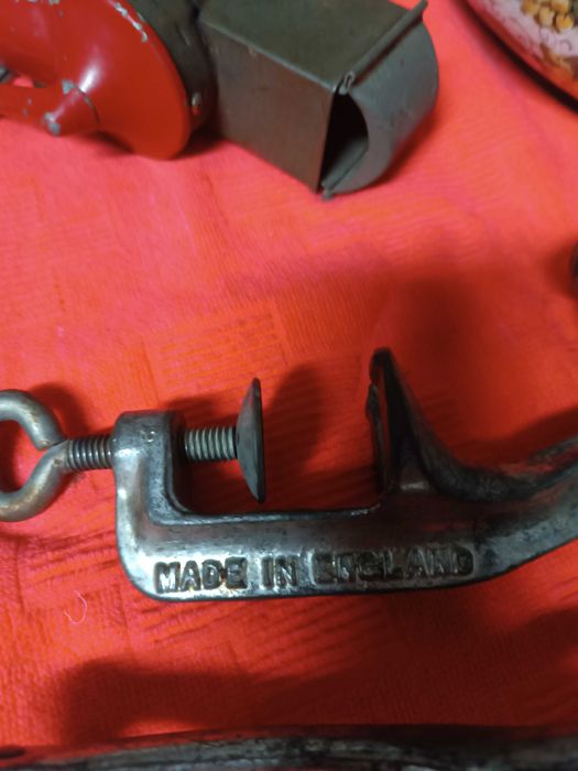 Picadora e trituradora ( nacional ) antiga