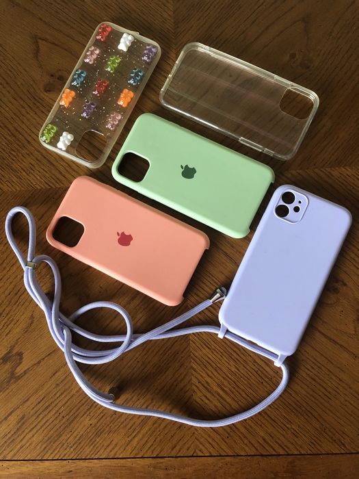Чохли для телефону iPhone 11