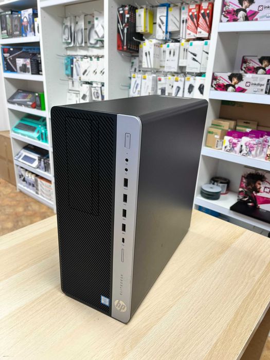 Komputer HP EliteDesk 800 G3 TOWER – i7 / 16GB / SSD / Windows 11 Pro