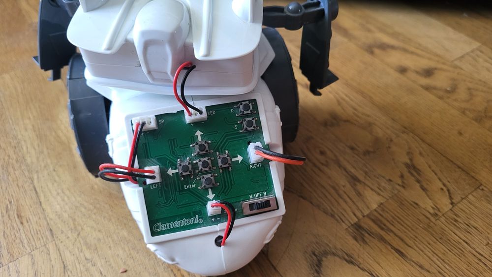 Robot na baterie