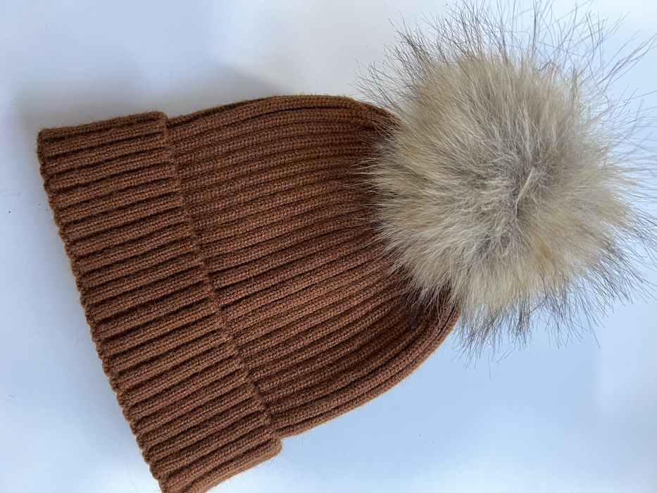 Шапка тепла Нова!