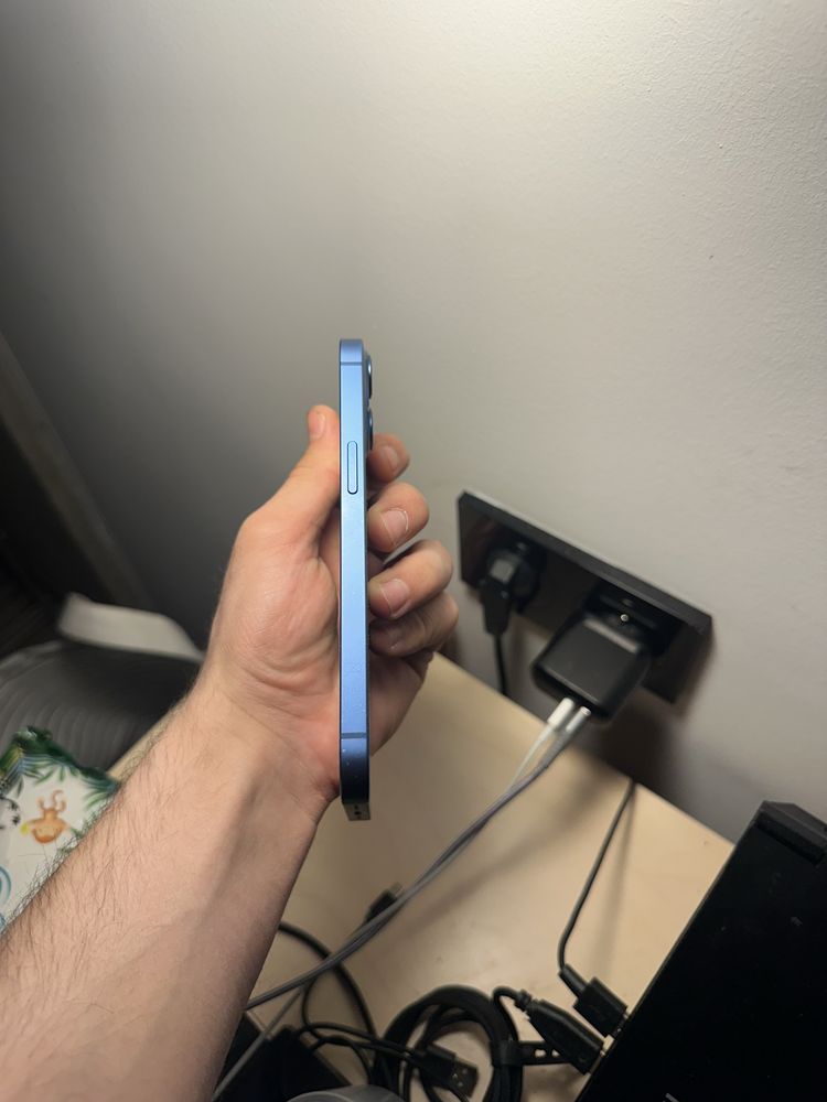 iPhone 13 (Niebieski)