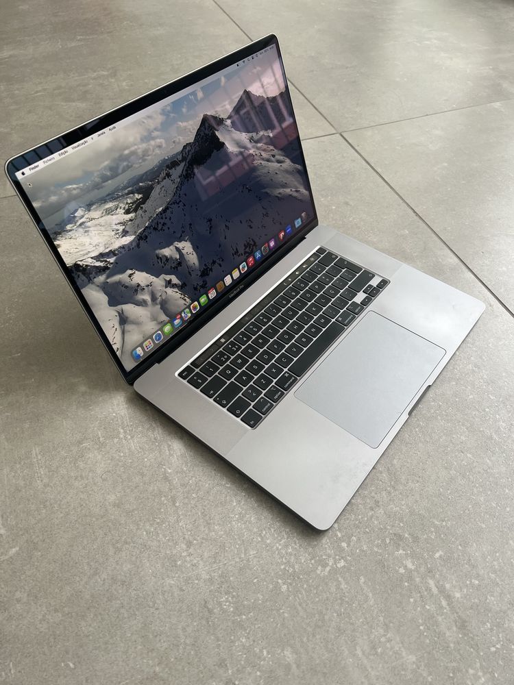 MacBook Pro 16" (2019) i7 2.6 GHz | 16GB | 1TB