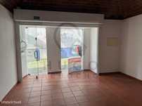 Loja para Venda em Arraiolos – 132m²