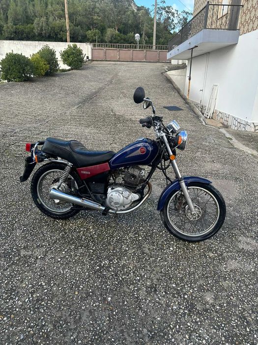 Mota Yamaha SR125
