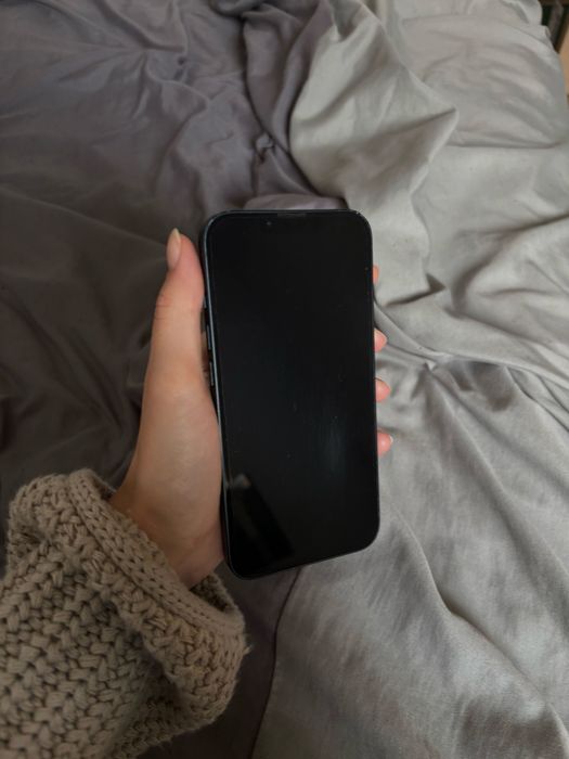 iPhone 13 Midnight Black 128 GB – bardzo dobry stan