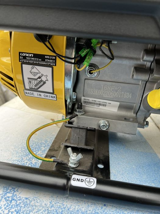 Генератор бензиновый Loncin 2500