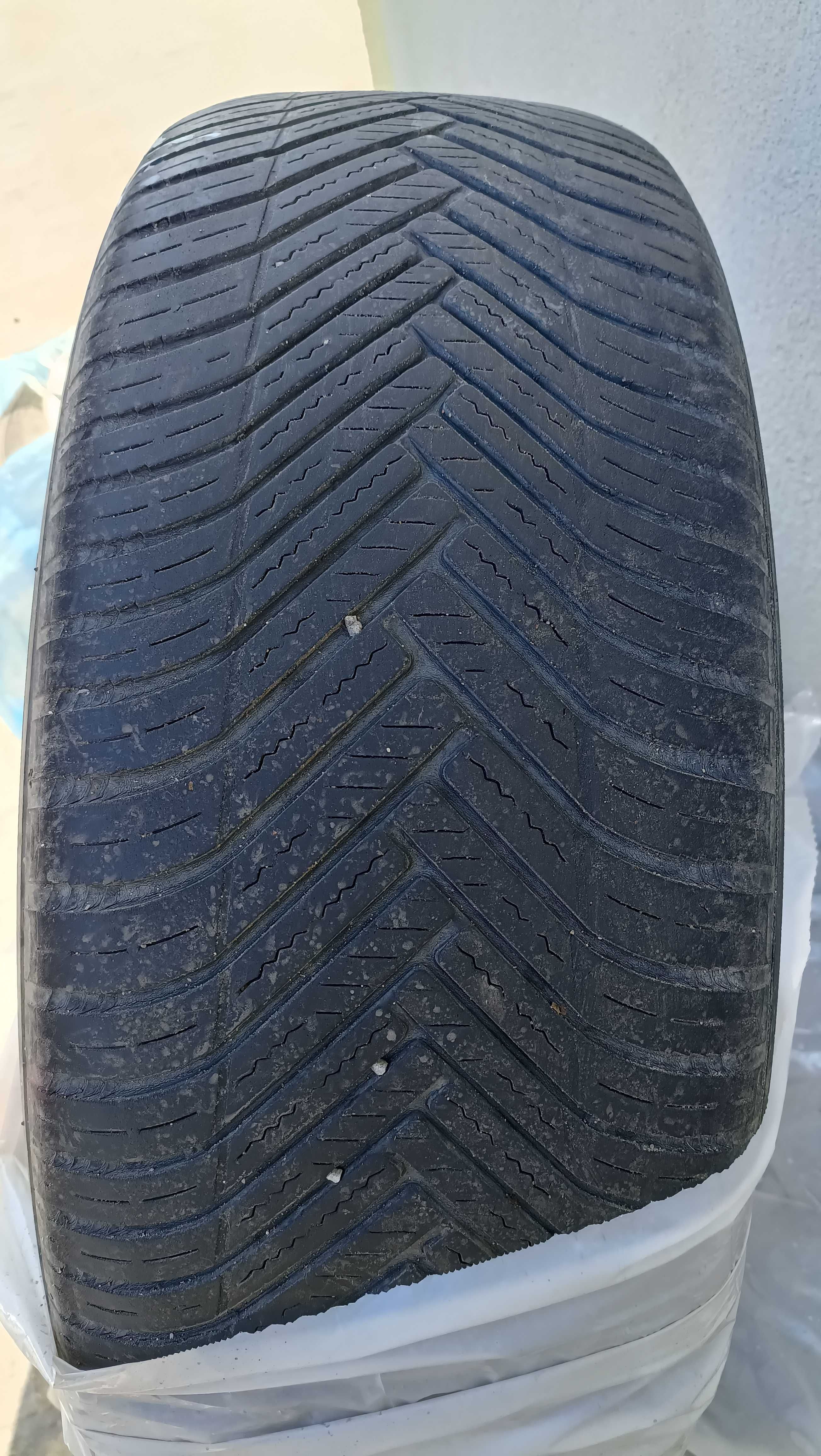 Opony całoroczne Hankook Kinergy 4S2 235/55 R19 19 cali