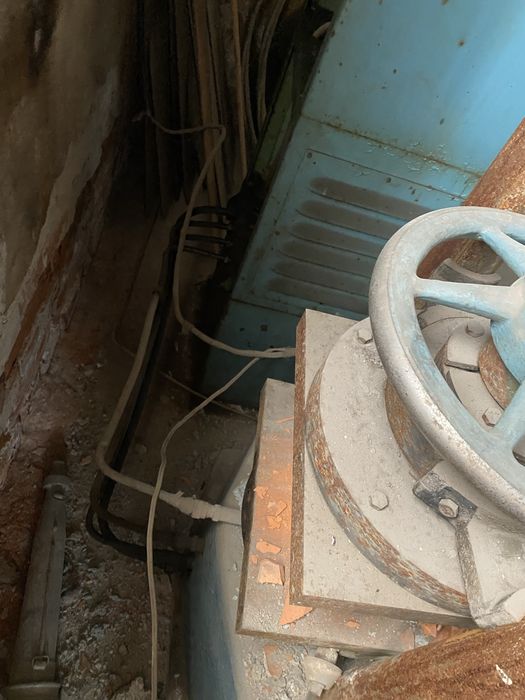 Прес випробувальний П-10